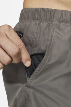 Nike - Belted Packable 5" Volley Short (Ironstone) -Nike Swim Equipment Discount Store nike belted packable 5 volley short ironstone 11