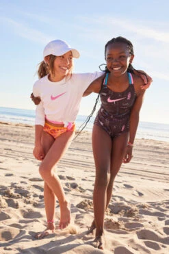 Nike - Girls' Logo Toss Spiderback One Piece (Black) -Nike Swim Equipment Discount Store nike girls logo toss spiderback one piece black 9