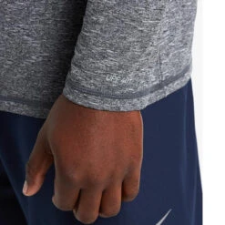 Nike - Long Sleeve Hydroguard T-Shirt (Black) 17 Nike - Long Sleeve Hydroguard T-Shirt (Black) -Nike Swim Equipment Discount Store nike long sleeve hydroguard t shirt black 4