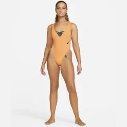 Nike - Sneakerkini U-Back One Piece (Peach Cream) -Nike Swim Equipment Discount Store nike sneakerkini u back one piece peach cream 4