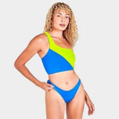 Nike - Women's Color Block Reversible Sling Bikini Bottom (Pacific Blue) -Nike Swim Equipment Discount Store nike womens color block reversible sling bikini bottom pacific blue 7